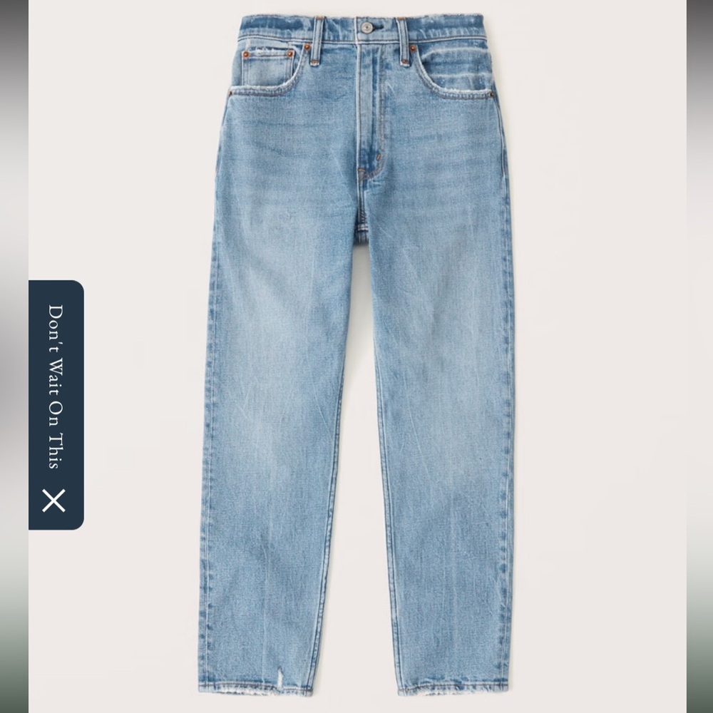 Abercrombie & Fitch women’s High Rise Mom Jean